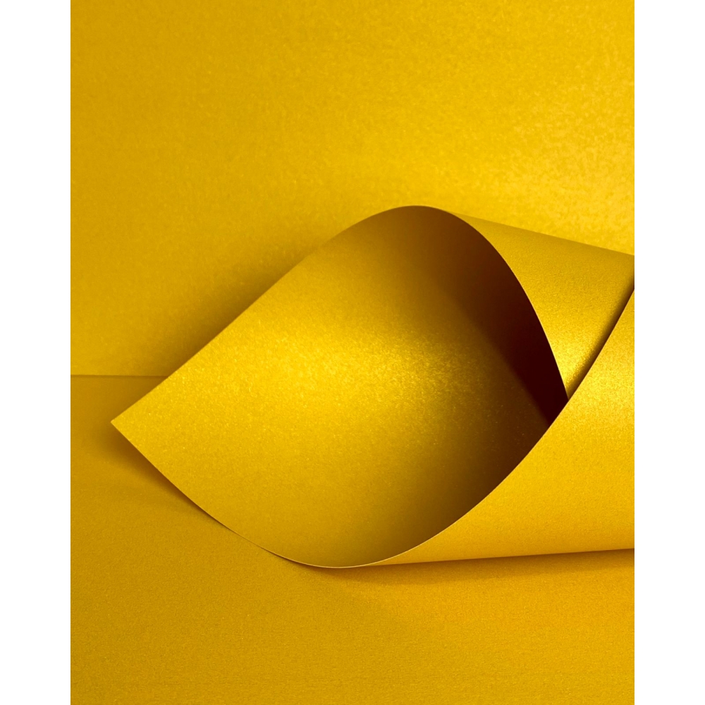 200 Folhas de Papel Perolizado A4 180 gramas Dupla Face para Artesanato - DOURADO